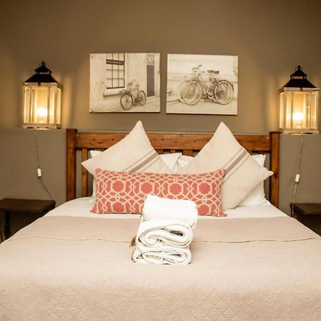 Die Herehuis Beaufort West Bagian luar foto