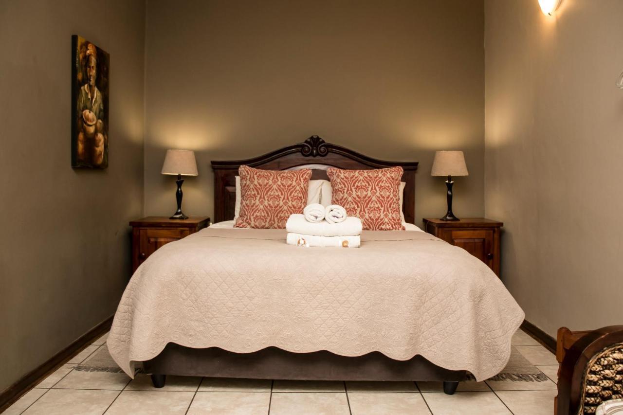 Die Herehuis Beaufort West Bagian luar foto